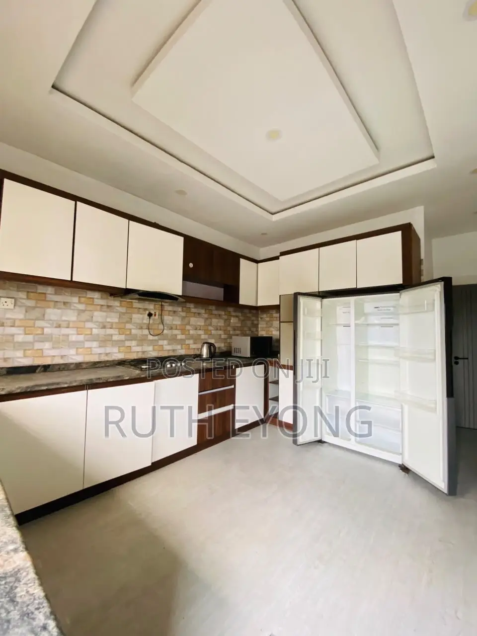 Furnished 5bdrm Townhouse / Terrace in Lekki Phase 1 for rent in Lekki Phase 1