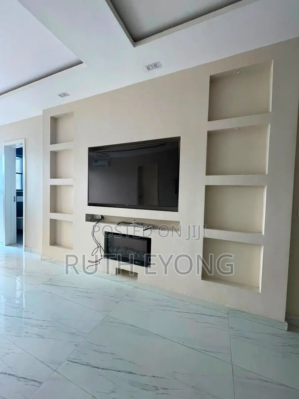 2bdrm Apartment in 𝗢𝘀𝗯𝗼𝗿𝗻𝗲 𝗣𝗵𝗮𝘀𝗲 2,, Osborne Foreshore Estate for rent in Osborne Foreshore Estate
