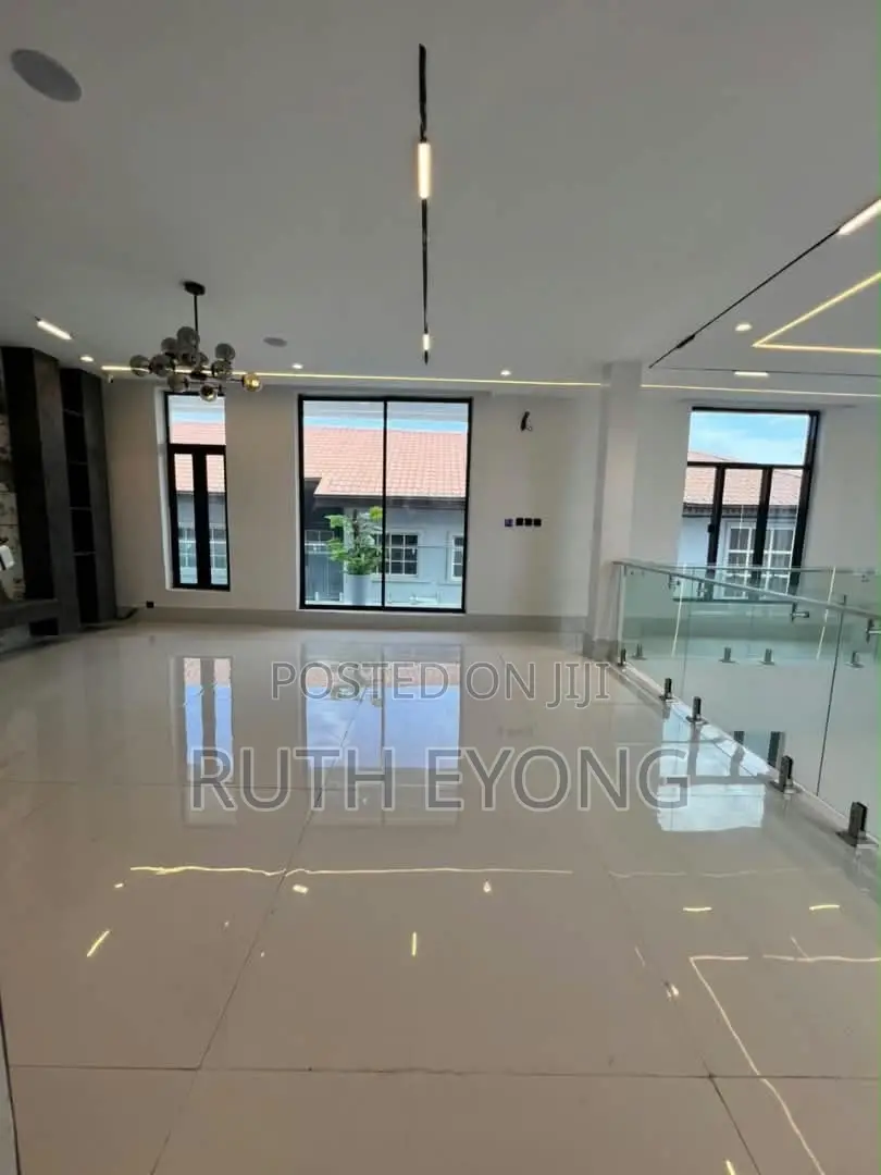 6bdrm Duplex in Vgc Estate Lekki for sale in VGC / Ajah