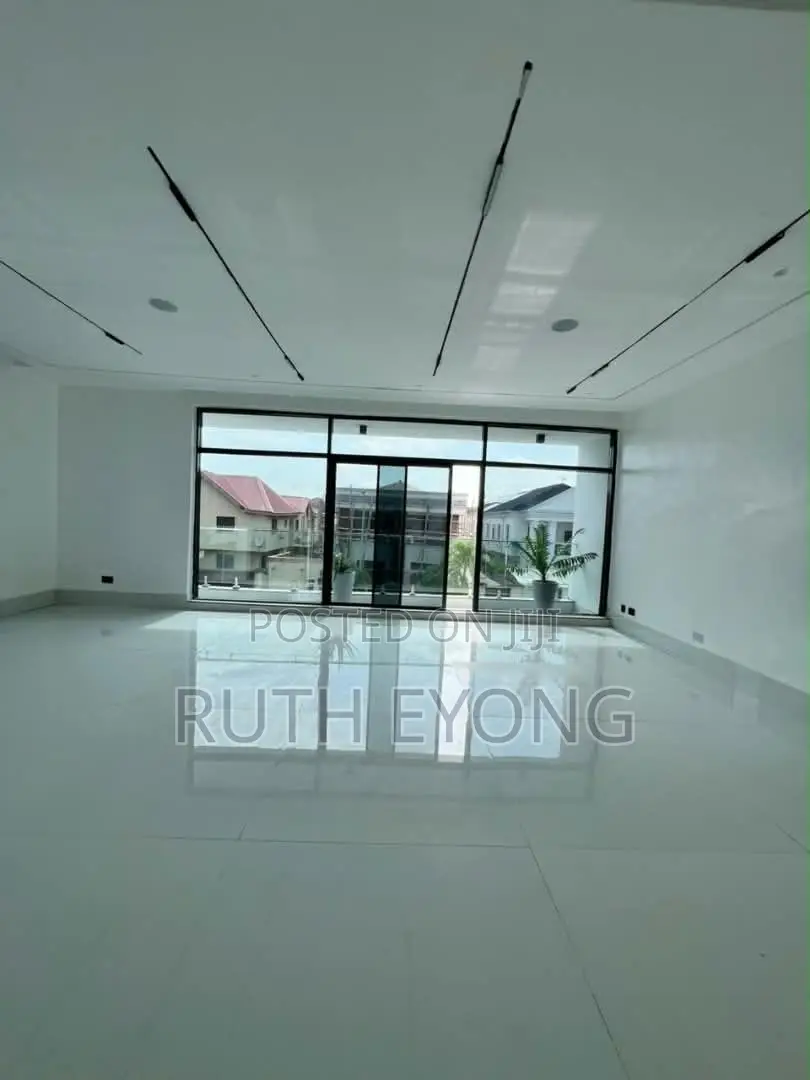 6bdrm Duplex in Vgc Estate Lekki for sale in VGC / Ajah