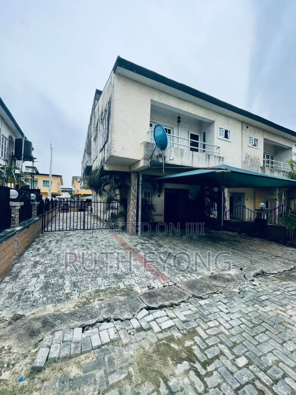Furnished 3bdrm Townhouse/Terrace in Lekki Gardens Phase for sale in Lekki Gardens Estate