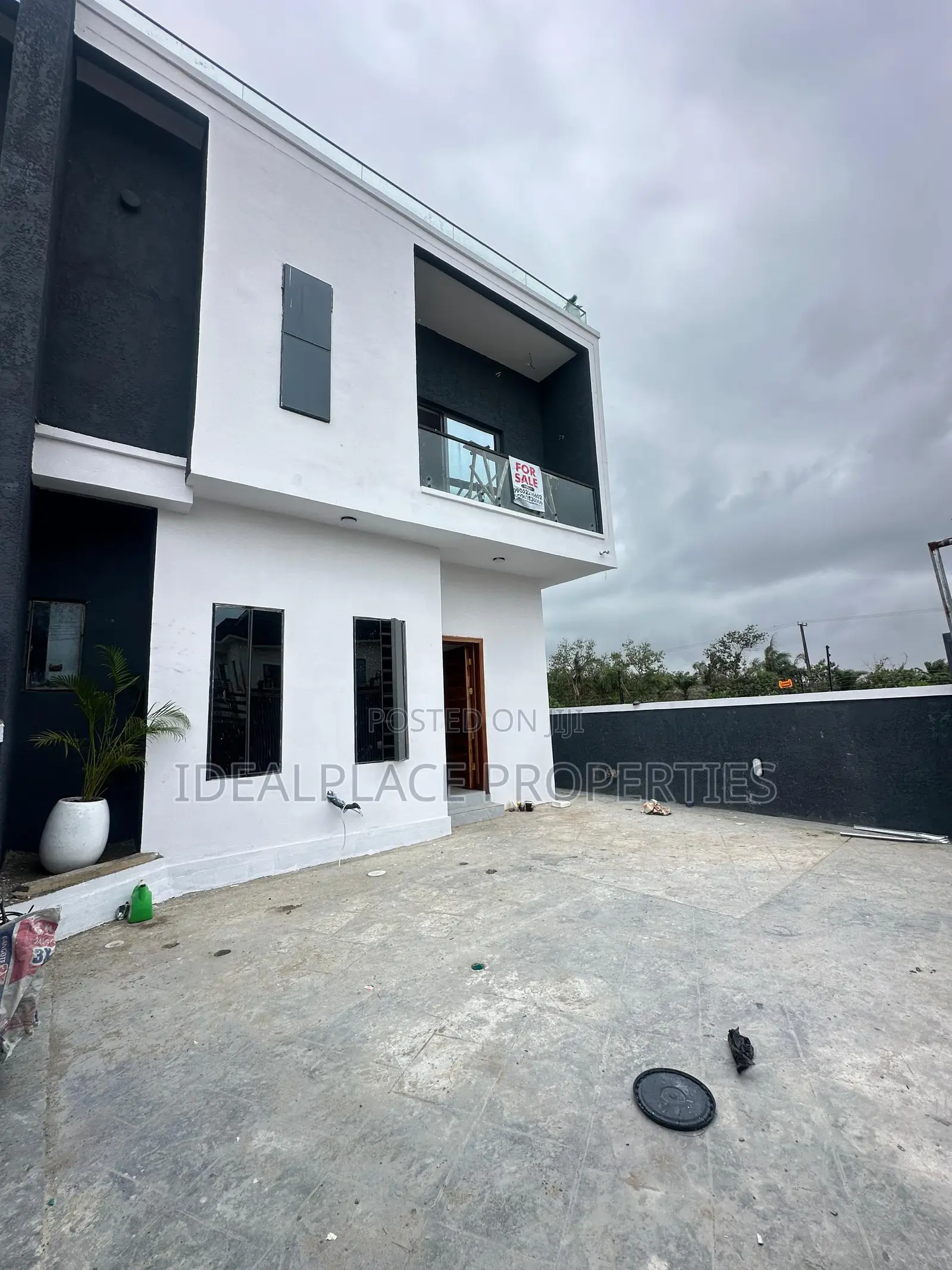 4bdrm Duplex in Sangotedo for sale in Sangotedo