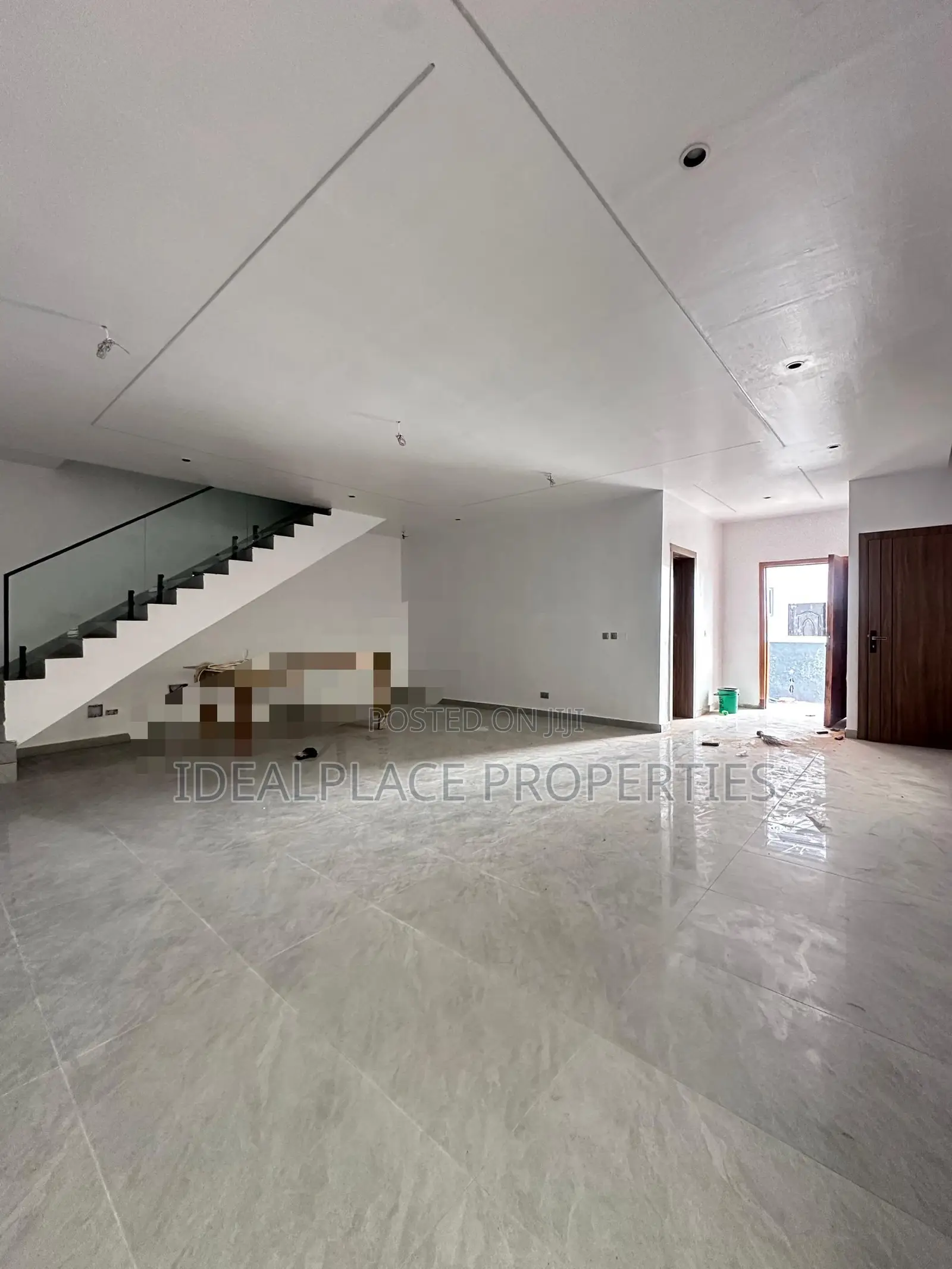 4bdrm Duplex in Sangotedo for sale in Sangotedo