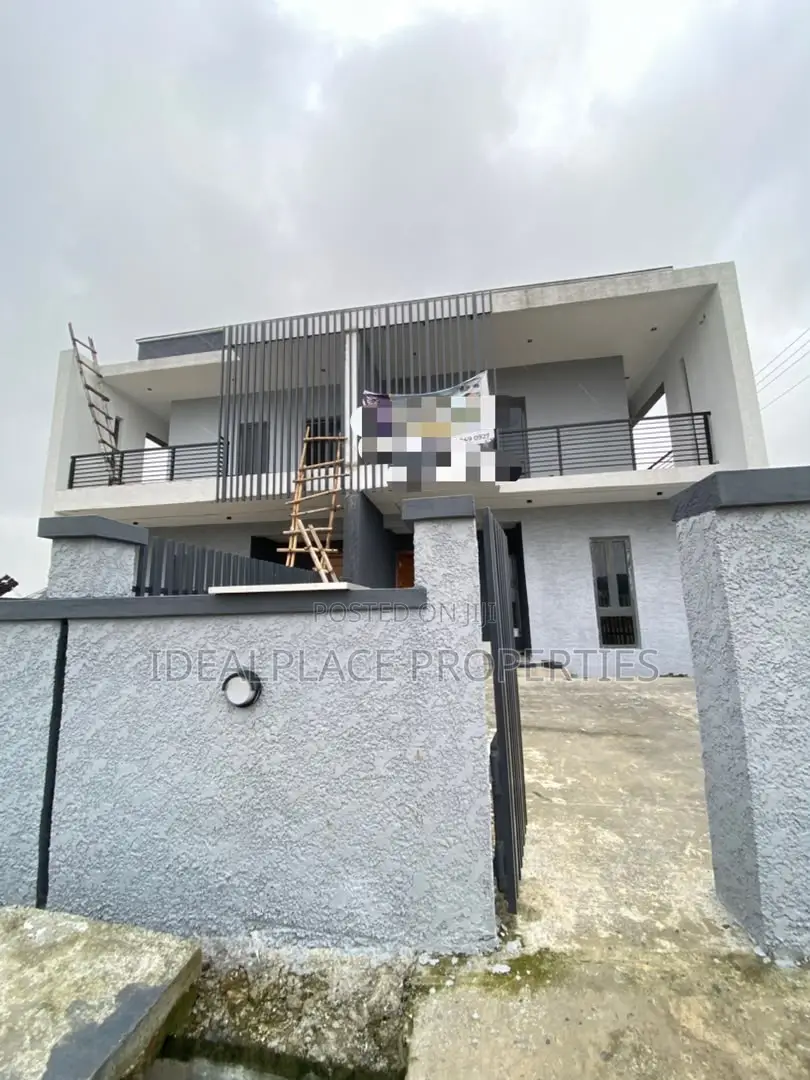 3bdrm Duplex in Sangotedo for sale in Sangotedo