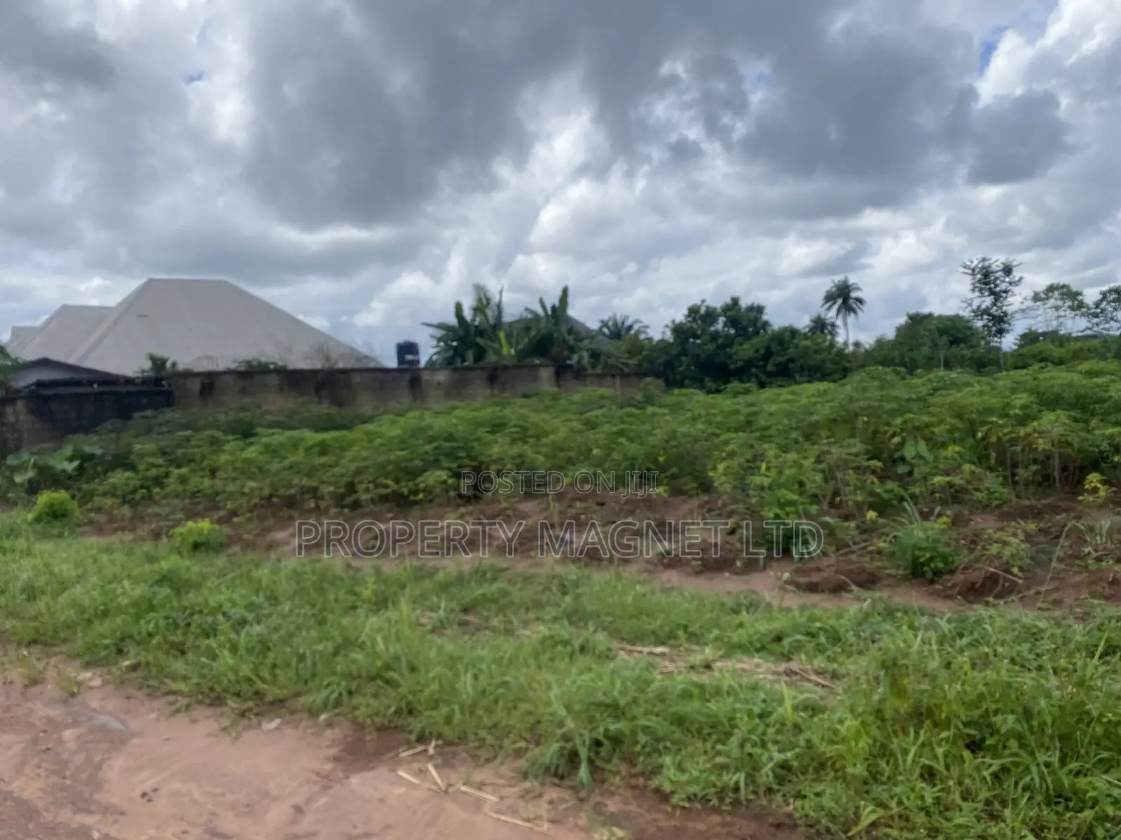 2 Plots Off Isi Eke Junction Umuahia in Umuahia