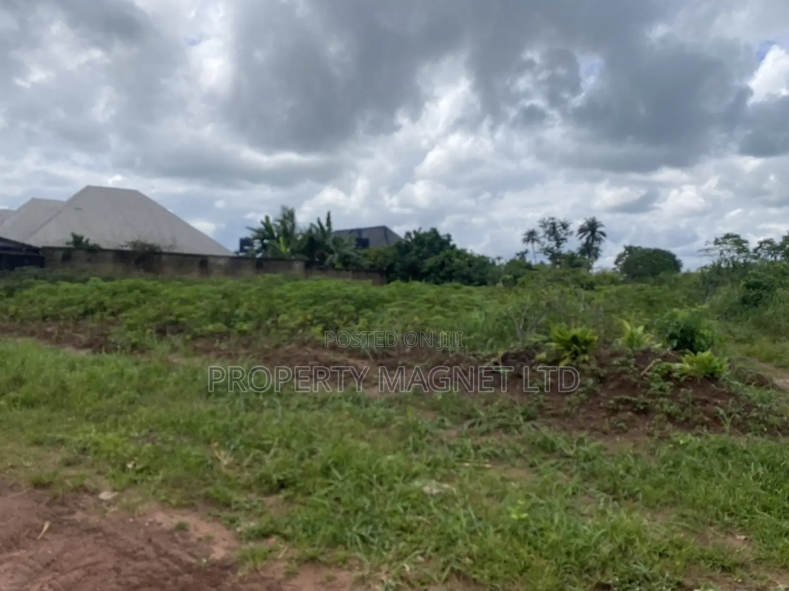 2 Plots Off Isi Eke Junction Umuahia in Umuahia