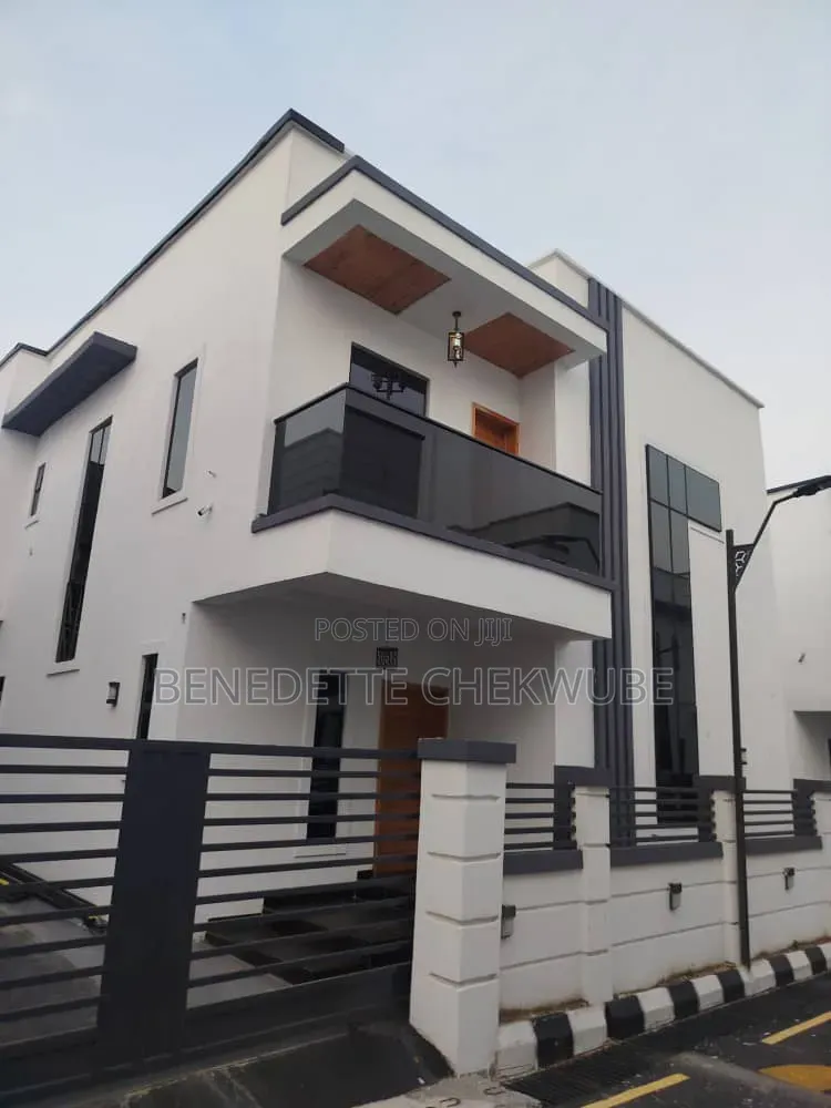4bdrm Duplex in Rukpuakulishi Estate, Port-Harcourt for sale in Port-Harcourt