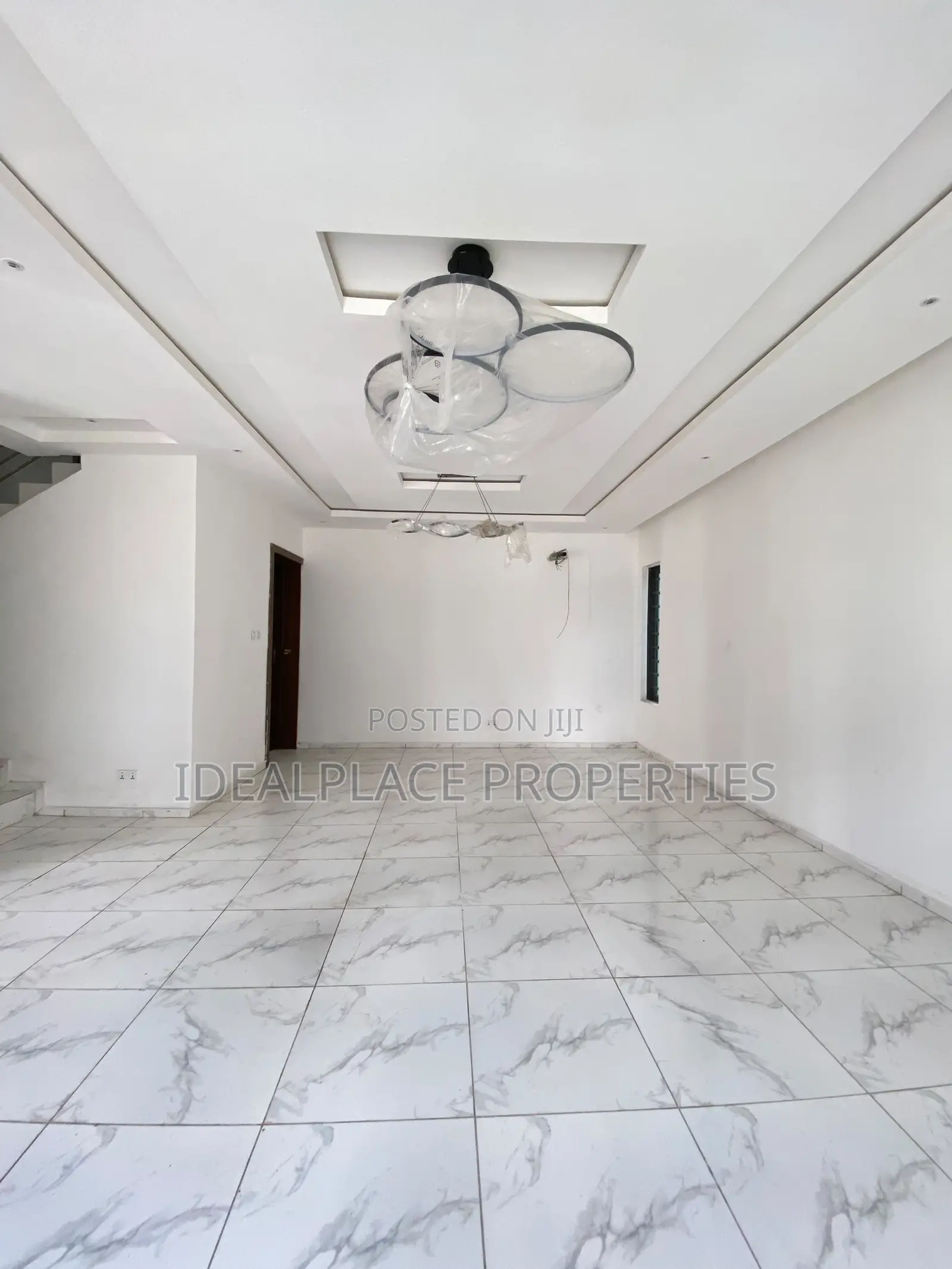 4bdrm Duplex in Sangotedo for sale in Sangotedo