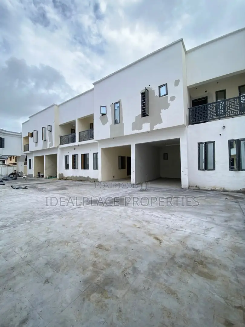 3bdrm Duplex in Sangotedo for sale in Sangotedo