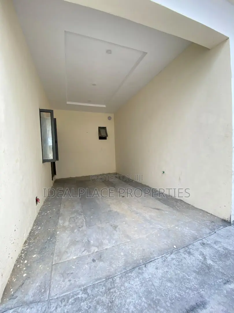 3bdrm Duplex in Sangotedo for sale in Sangotedo