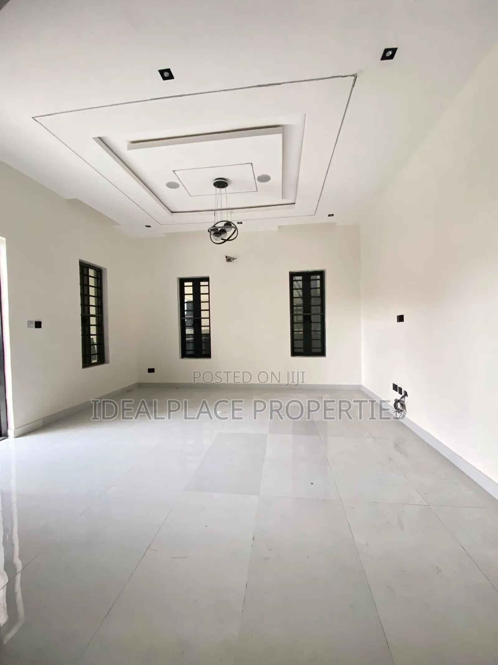 4bdrm Duplex in Olokonla for sale in Olokonla