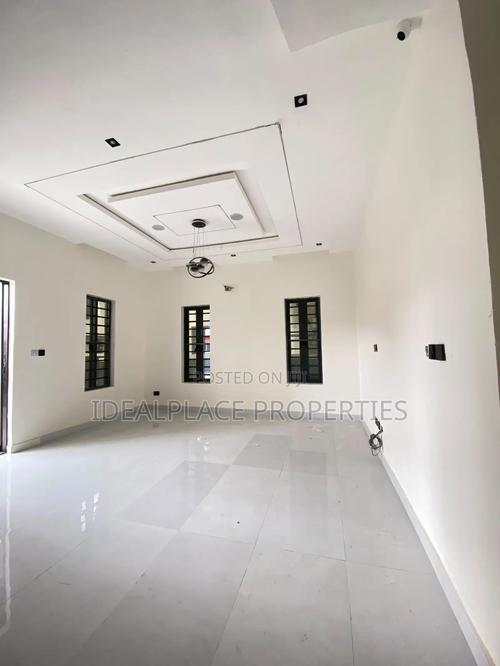 4bdrm Duplex in Olokonla for sale in Olokonla