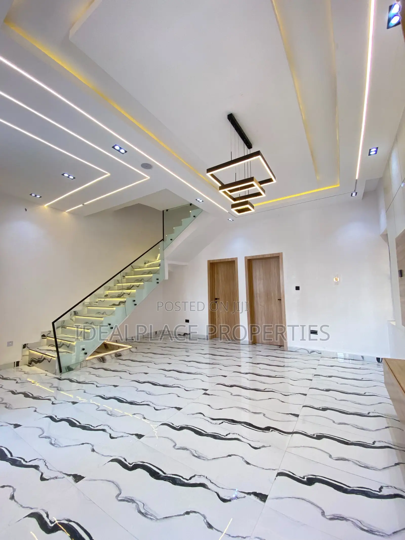 4bdrm Duplex in Sangotedo for sale in Sangotedo