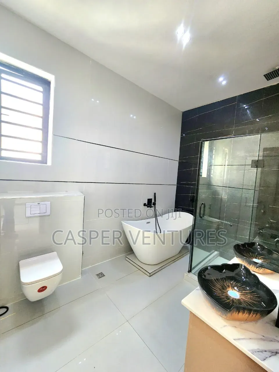 5bdrm Duplex in Royal Pine, Lekki Phase 2 for sale in Lekki Phase 2