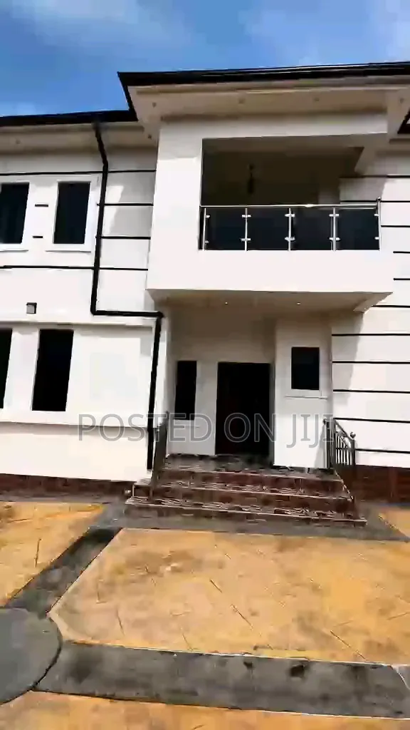 Furnished 6bdrm Duplex in Helui Estate, Enugu for sale in Enugu