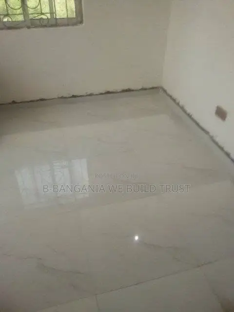 Furnished 5bdrm Block of Flats in Ologuneru for sale in Ologuneru