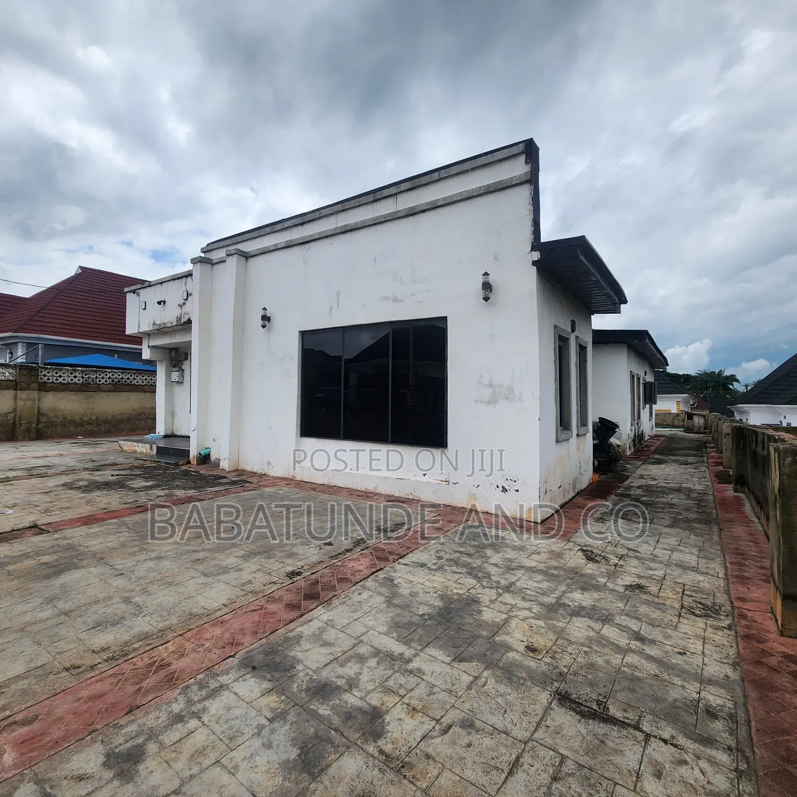 4bdrm Bungalow in City Park And, Iwo Road for sale in Iwo Road