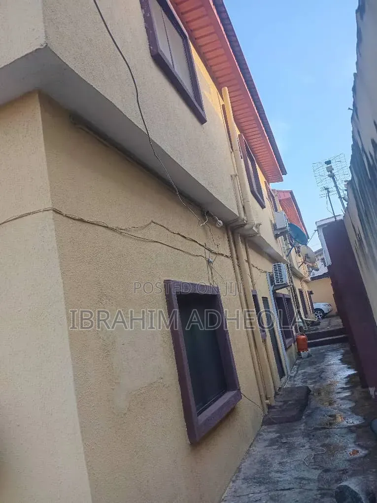 3bdrm Block of Flats in Dadd Savage, Iju for sale in Iju