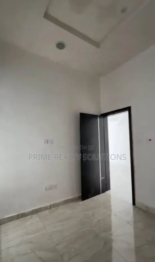 Mini Flat in Lekki Expressway for rent in Lekki Expressway