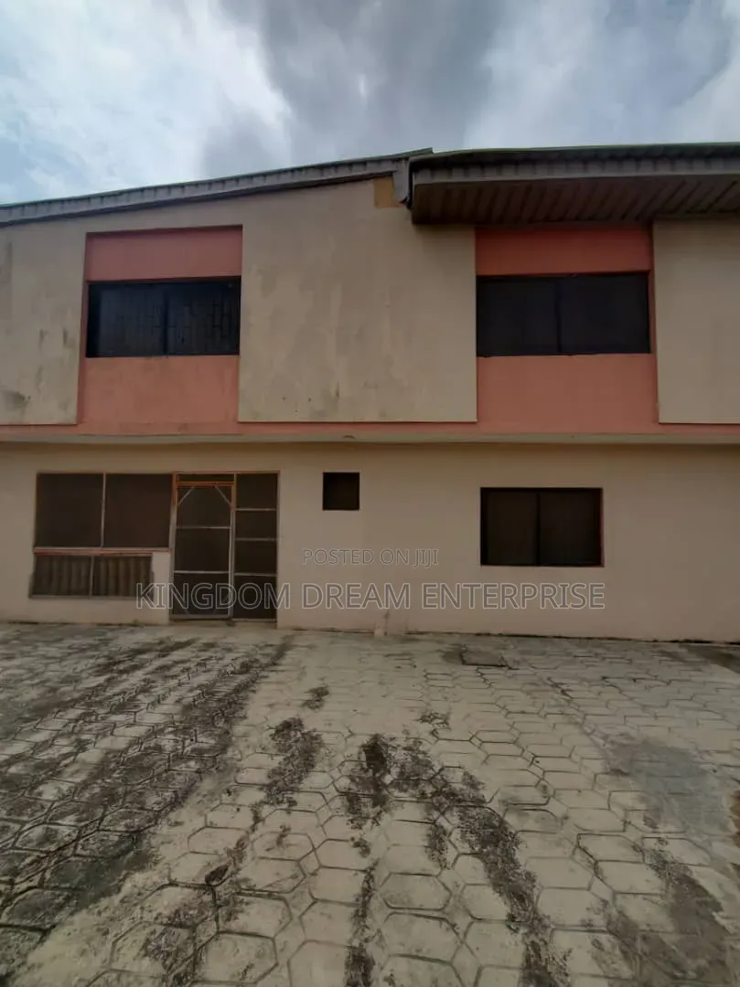 3bdrm Block of Flats in Oko Oba Abulegba for sale in Abule Egba