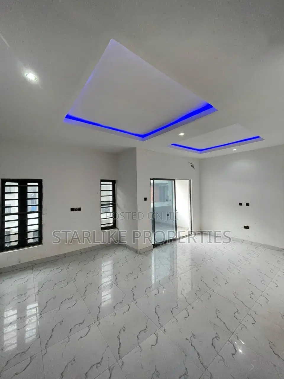 4bdrm House in Lekki Expressway for sale in Lekki Expressway