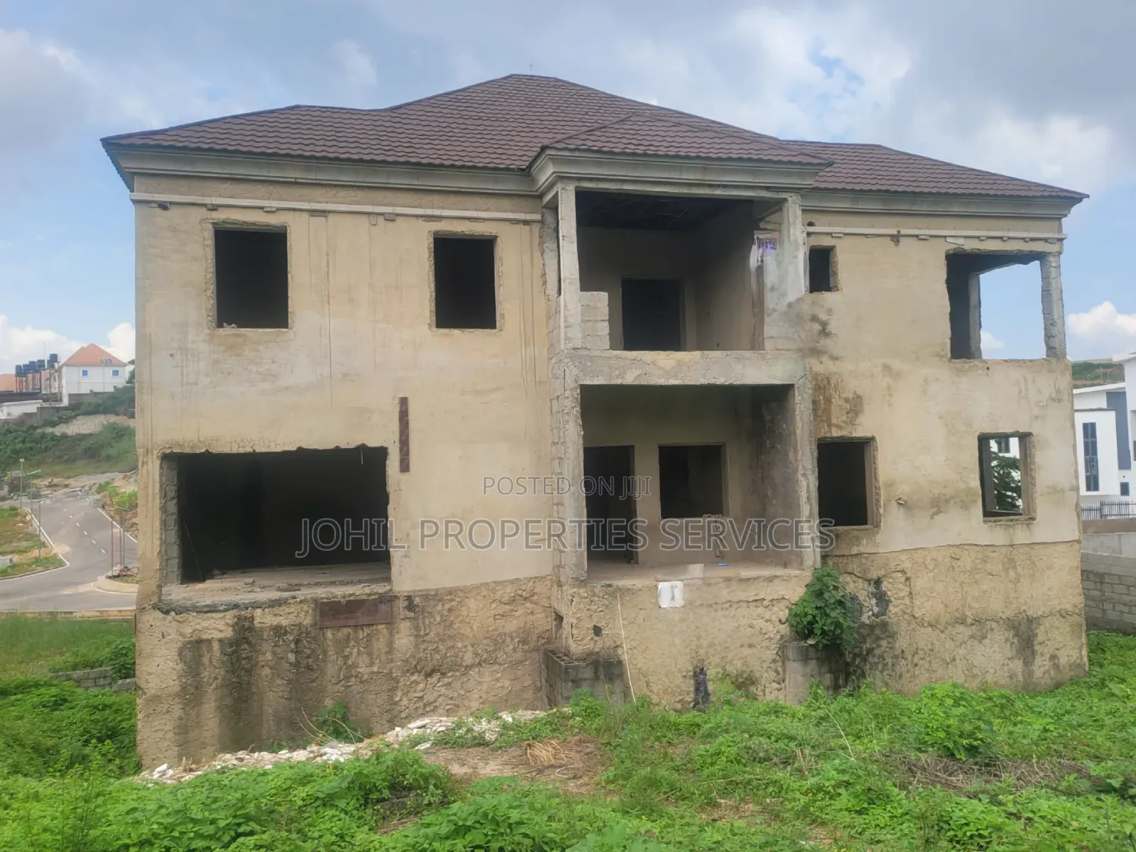 5bdrm Duplex in Naf Valley Estate for sale in Asokoro