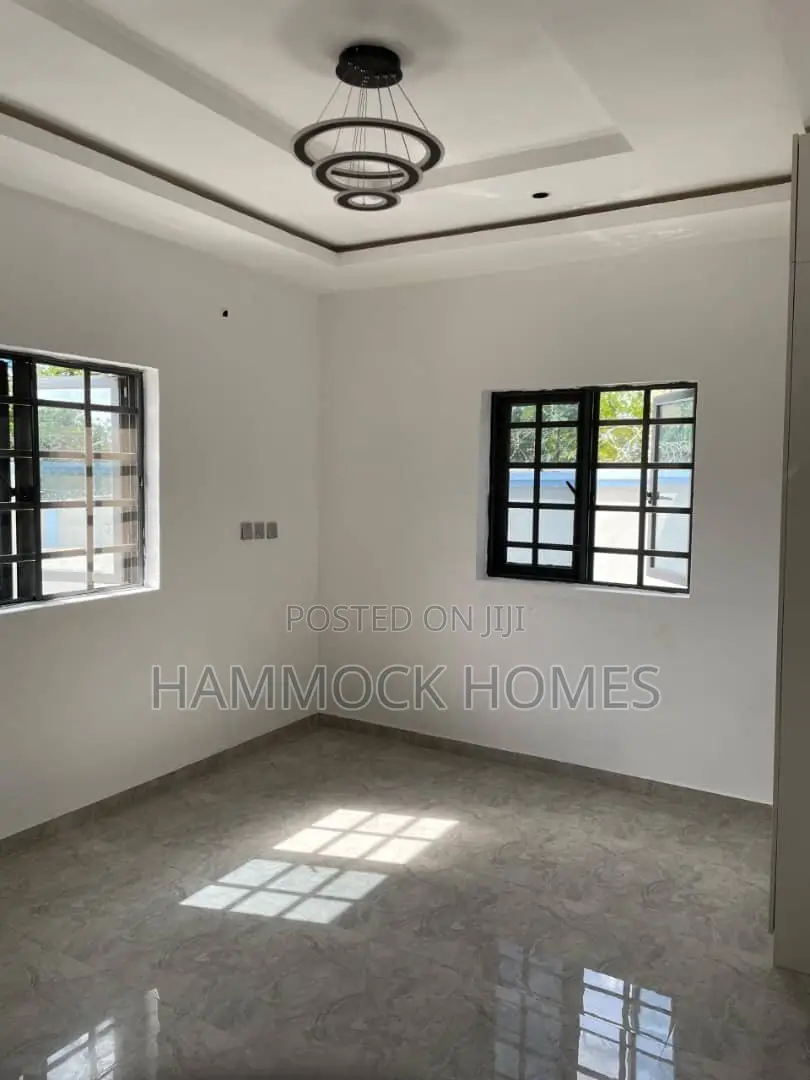 Furnished 1bdrm Room & Parlour in Richie Gardens, Rind Road for rent in Rind Road