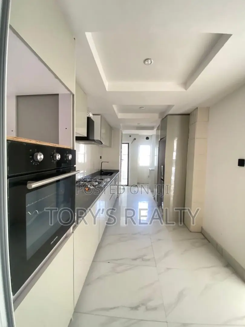 3bdrm Apartment in Ikoyi S.W for rent in Ikoyi S.W