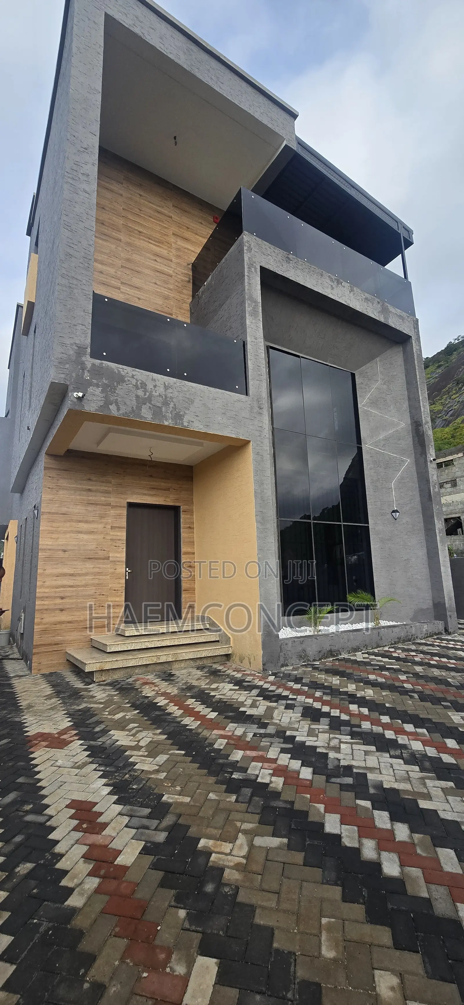 4bdrm Townhouse/Terrace in Ttb, Kubwa for sale in Kubwa