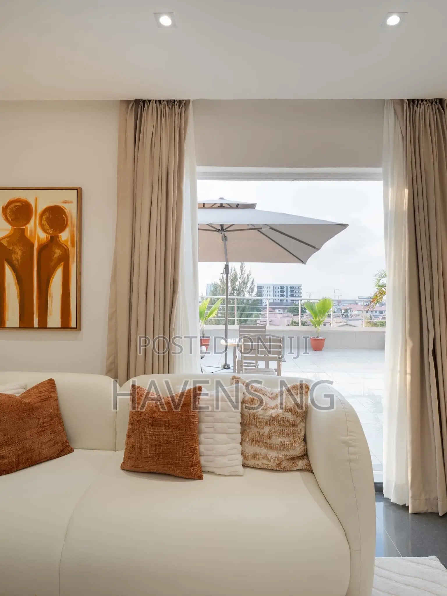 Spacious 1-Bedroom Terrace Suite With Pool Gym in Victoria Island Extension
