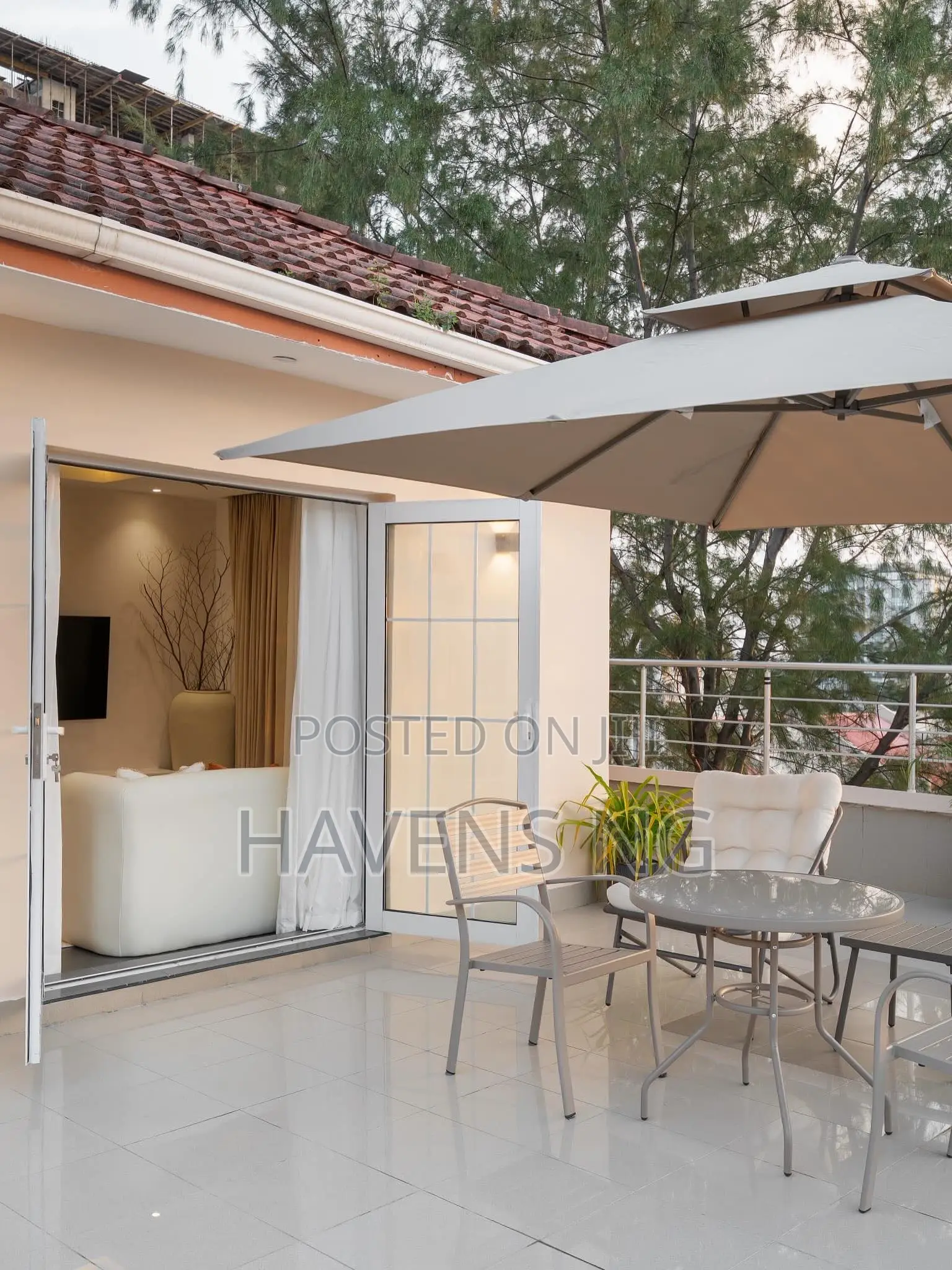 Spacious 1-Bedroom Terrace Suite With Pool Gym in Victoria Island Extension
