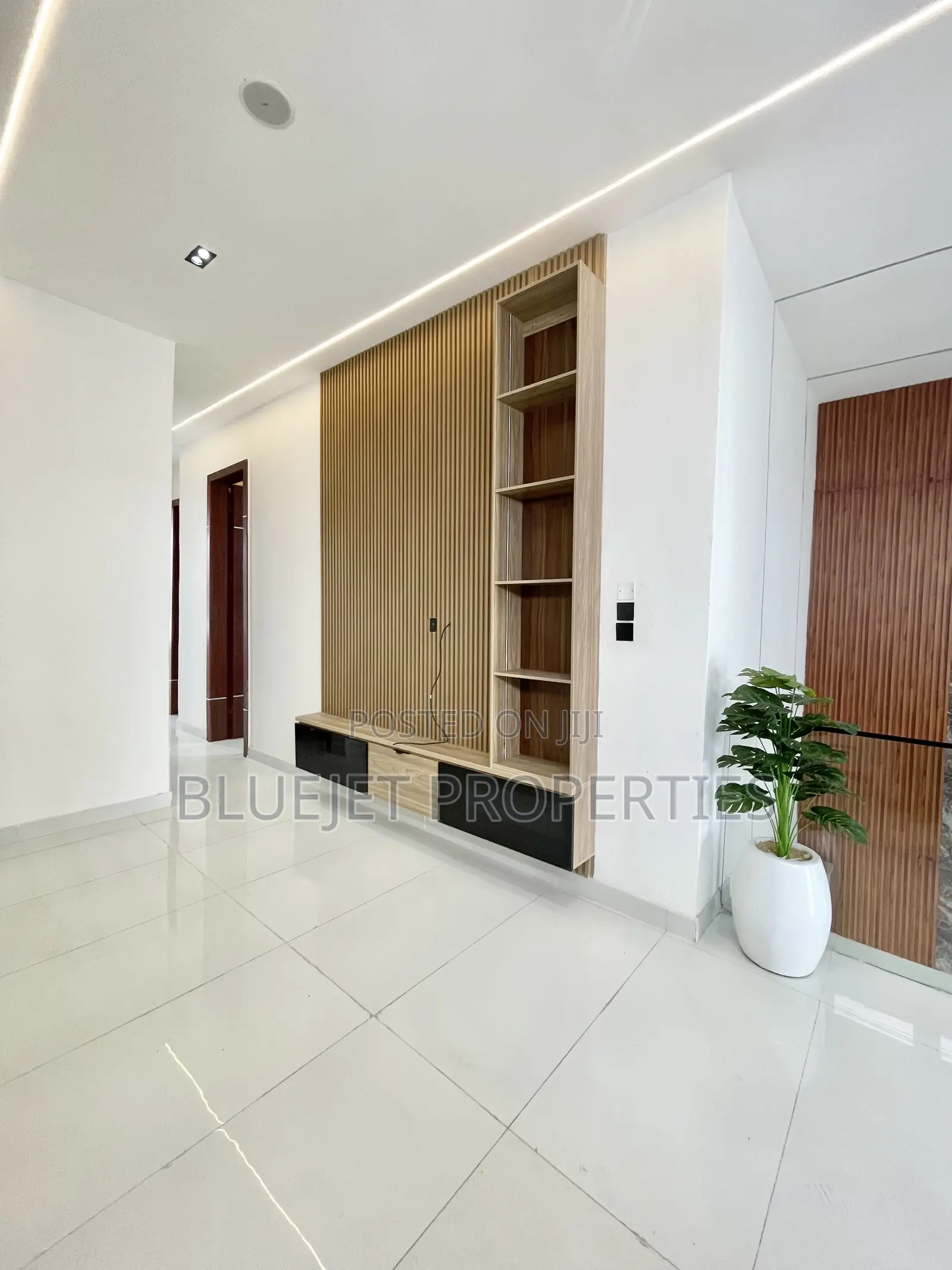 5bdrm Duplex in Orchid, Lekki Phase 1 for sale in Lekki Phase 1