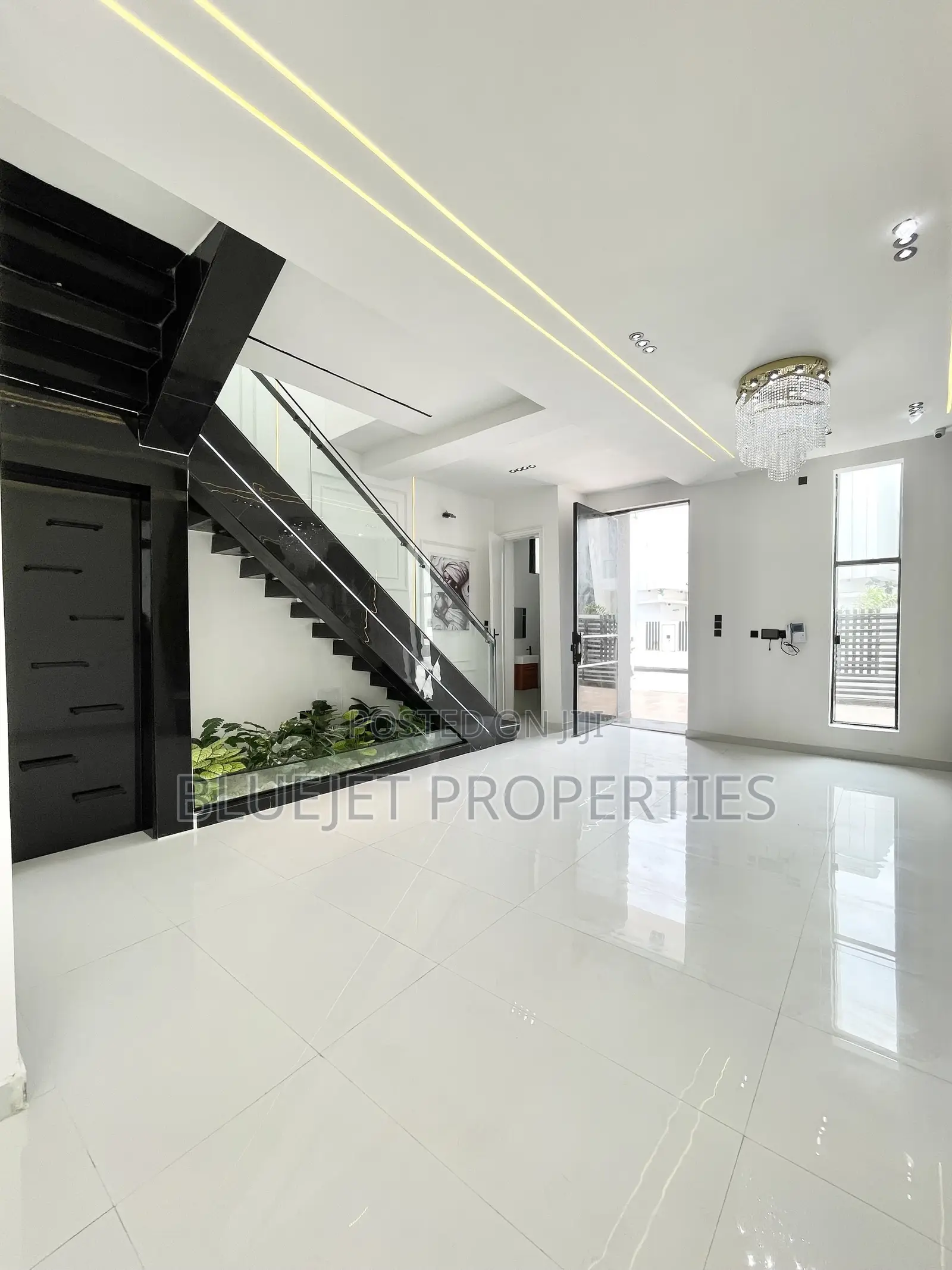 4bdrm Duplex in Orchid, Lekki Phase 1 for sale in Lekki Phase 1
