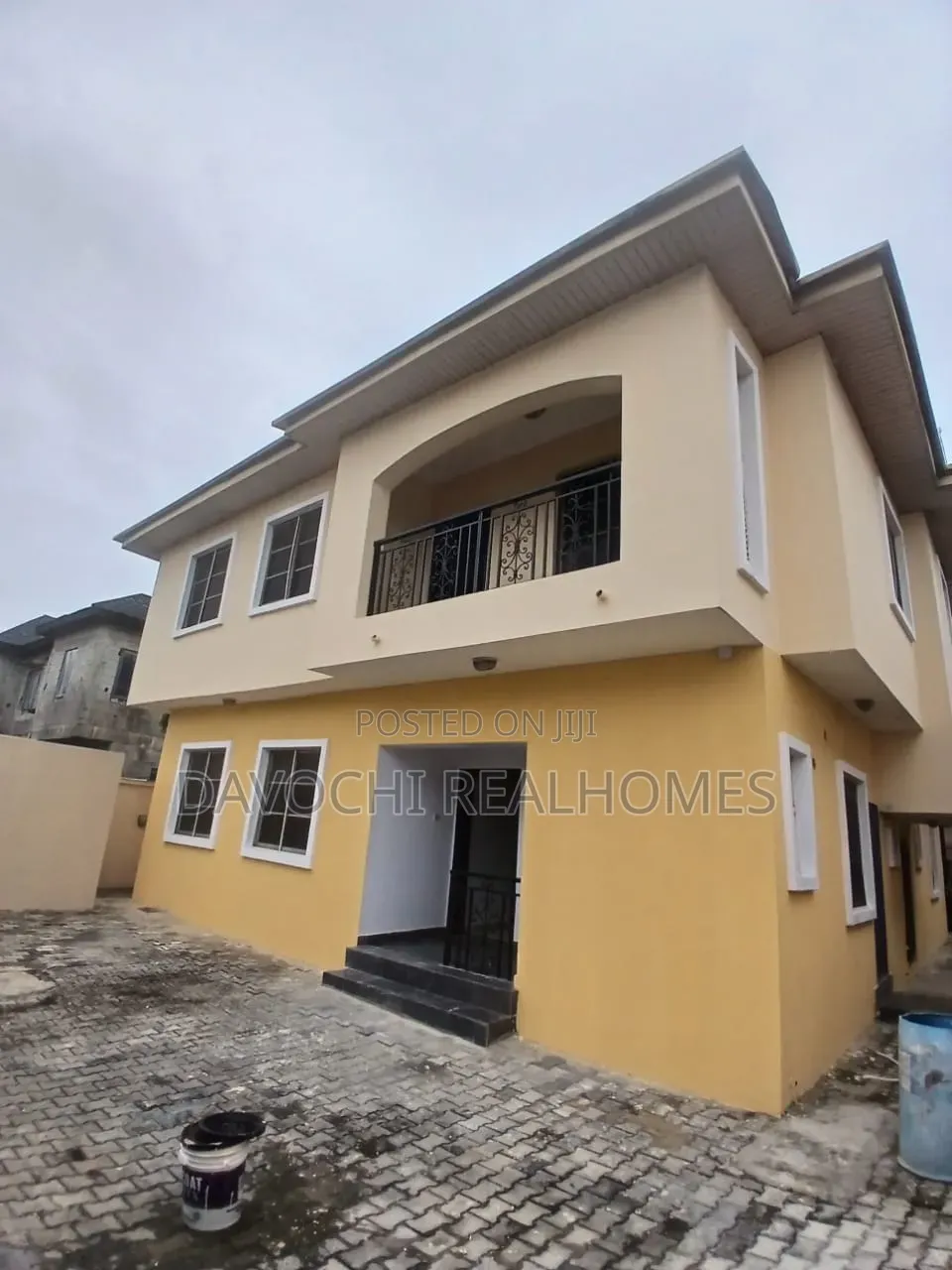 5bdrm Duplex in Ikota for rent in Ikota