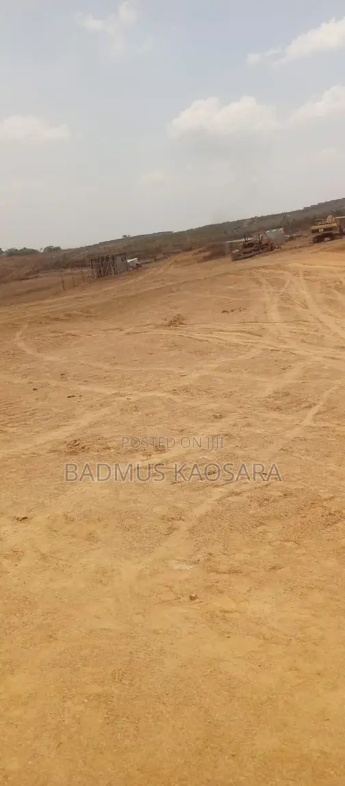200SQM Estate Land for 4 Bedroom Terrace Duplex With C of O in Katampe Extension