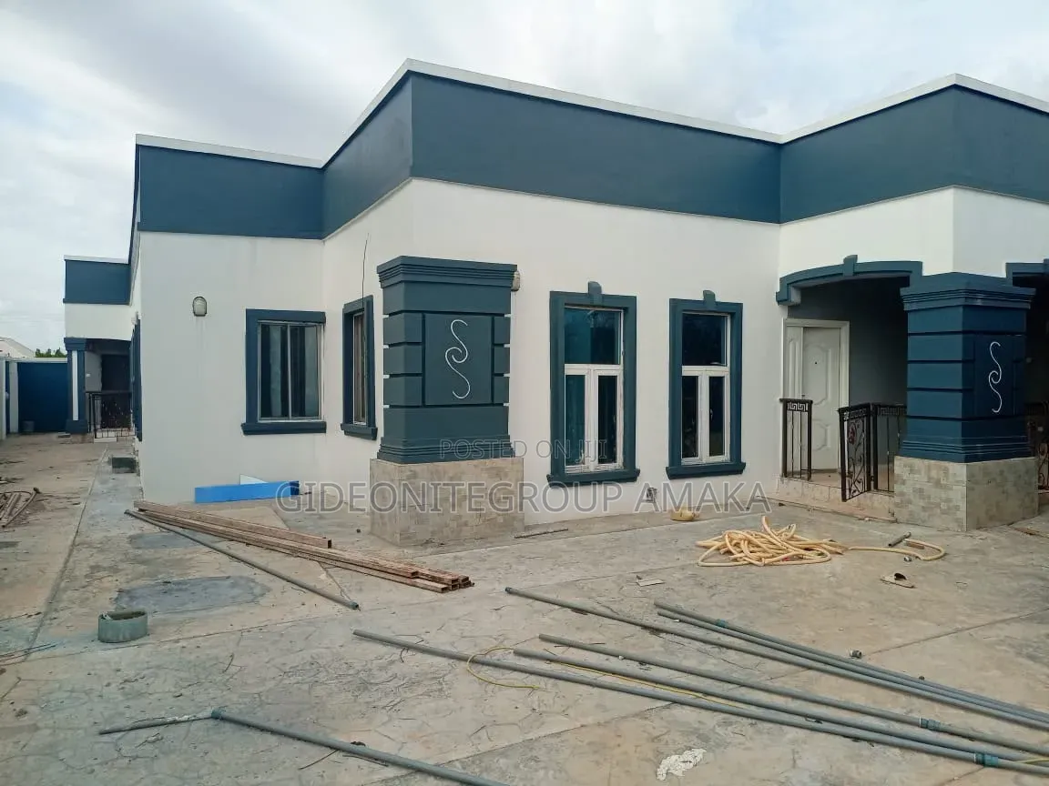Mini Flat in Uholor, Benin City for sale in Benin City