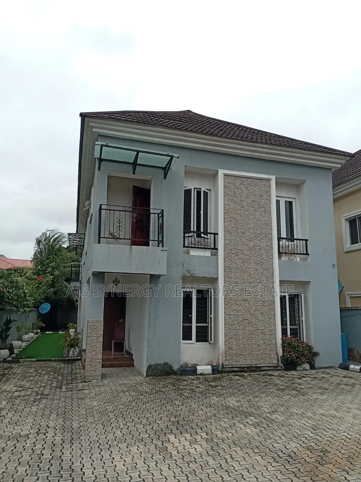 4bdrm Duplex in Lekki Phase 1 for rent in Lekki Phase 1