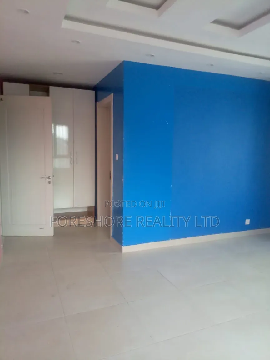 4bdrm Duplex in Magodo Phase 2 for rent in GRA Phase 2 Shangisha
