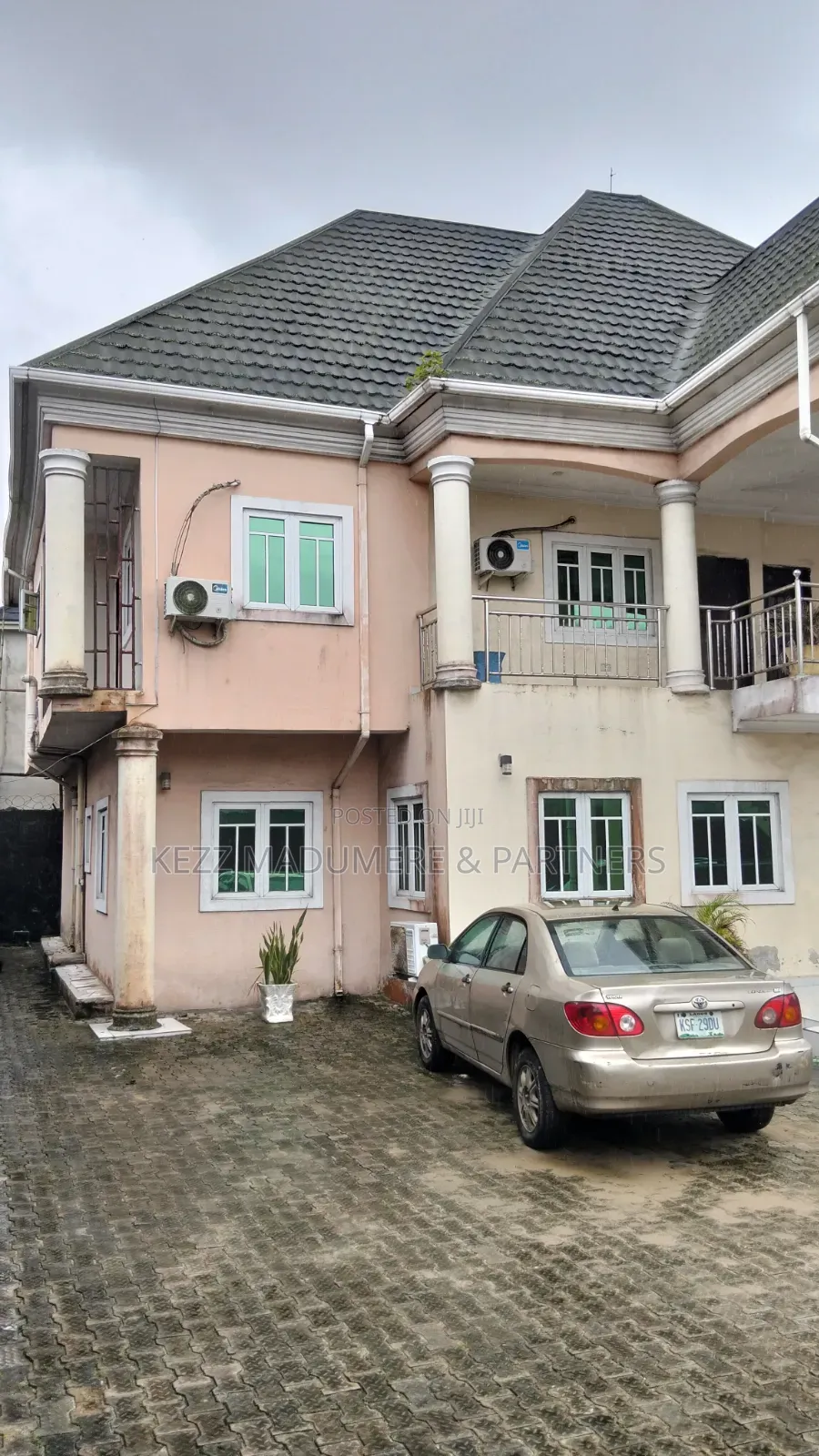 6bdrm Duplex in Off Sars Road ,, Ruuodomaya for sale in Ruuodomaya