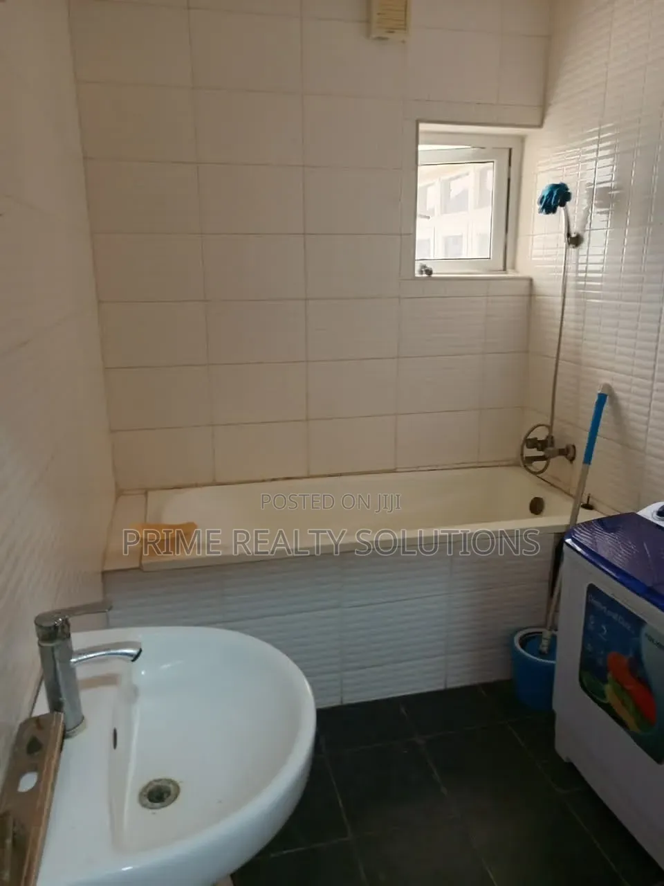 1bdrm Shared Apartment in Osapa london for rent in Osapa london