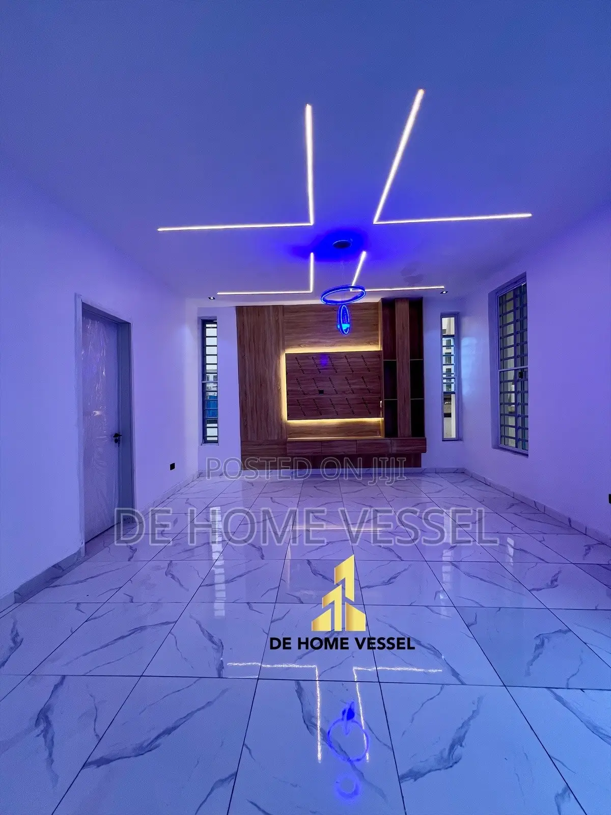 4bdrm Duplex in Ikota for sale in Ikota