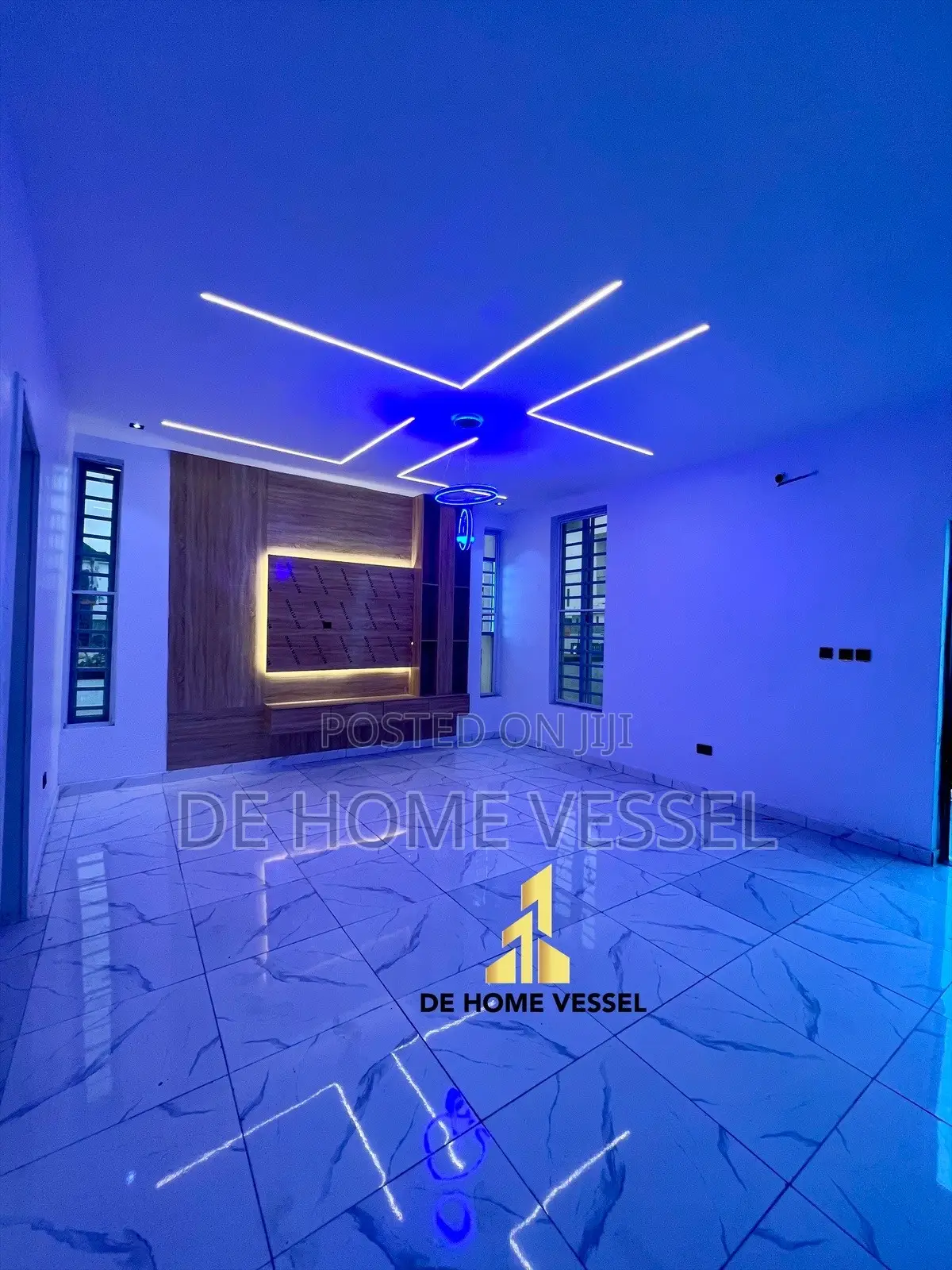 4bdrm Duplex in Ikota for sale in Ikota