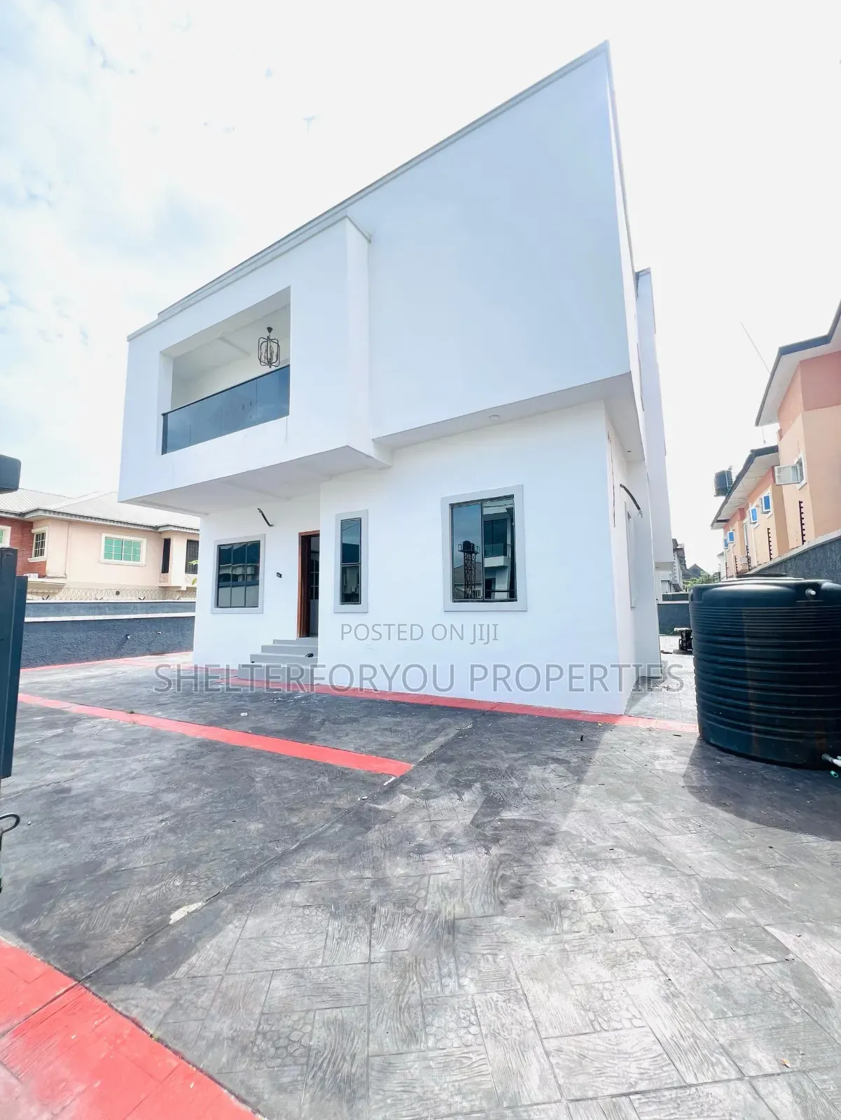 4bdrm Duplex in Sangotedo for sale in Sangotedo