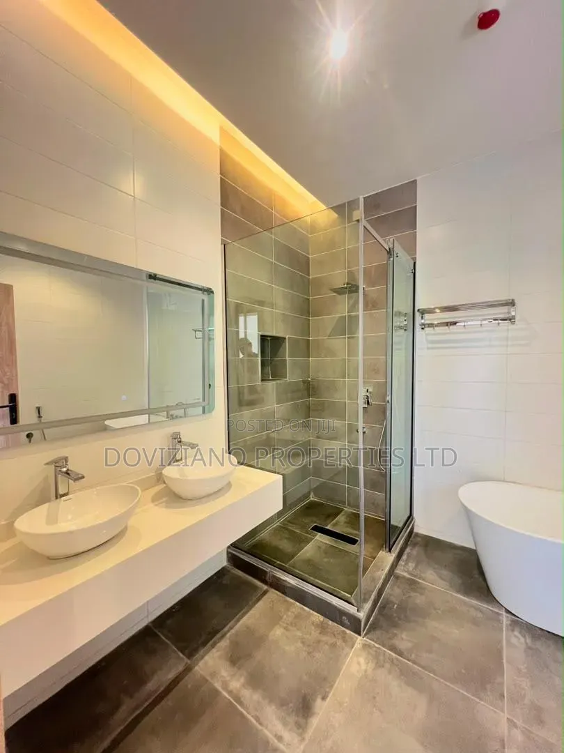 5bdrm Duplex in Old Ikoyi for sale in Old Ikoyi