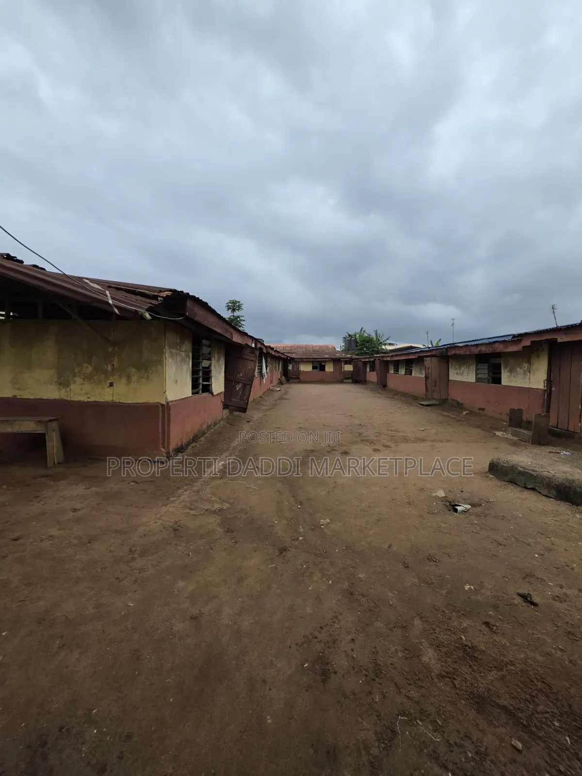 Distressed Land for Sale in Shasha in Shasha