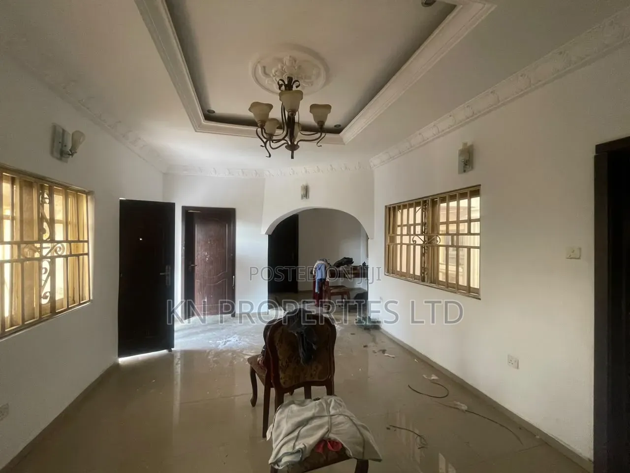 3bdrm Bungalow in Lugbe Airport Road for rent in FHA