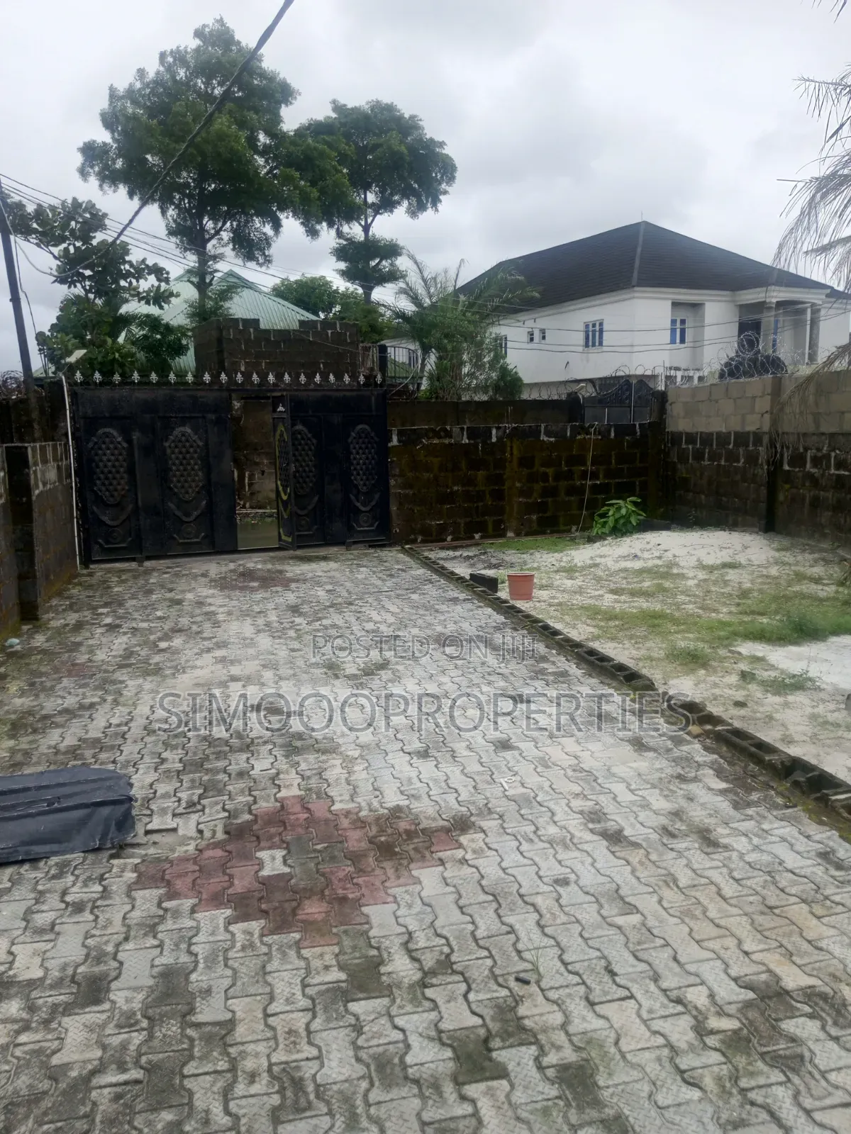 3bdrm Bungalow in Igando for rent in Igando-Oloja