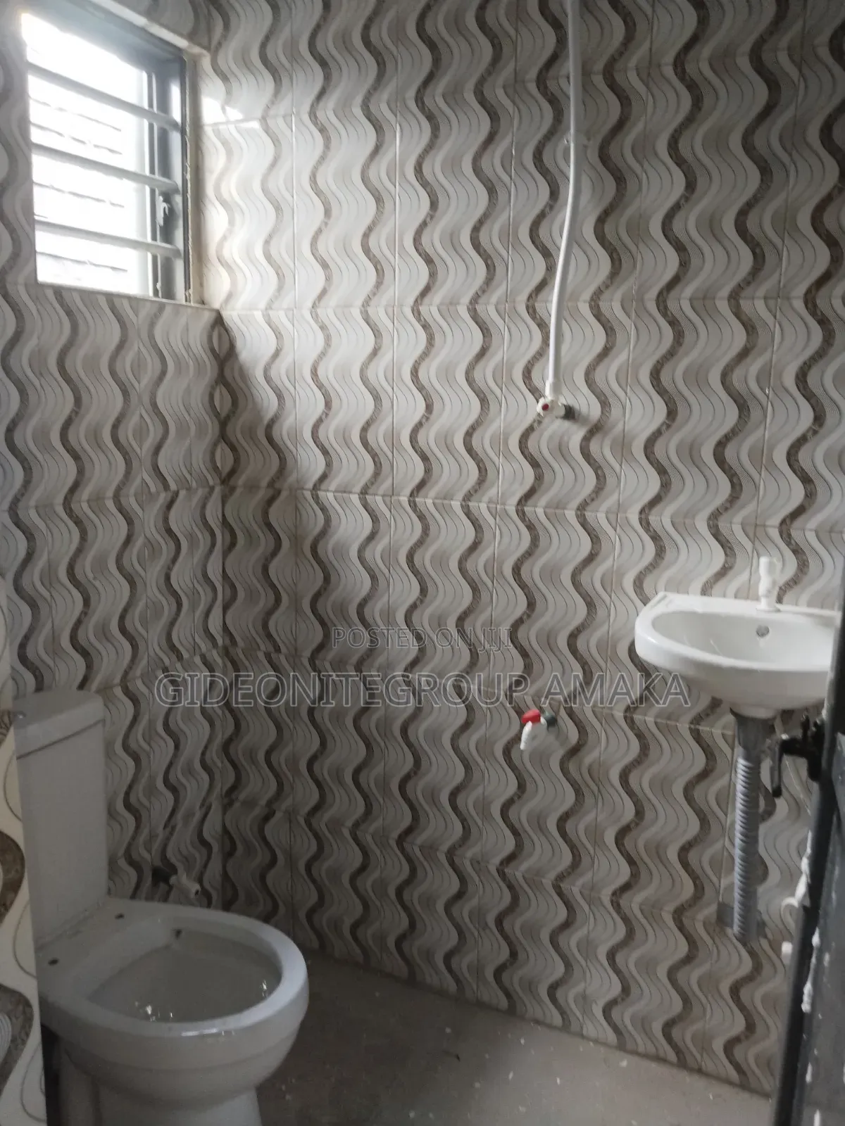 4bdrm Bungalow in Benin City for sale in Benin City