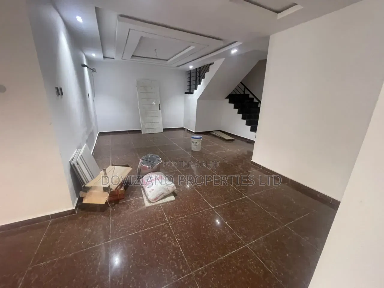 3bdrm Duplex in Lekki Phase 1 for rent in Lekki Phase 1