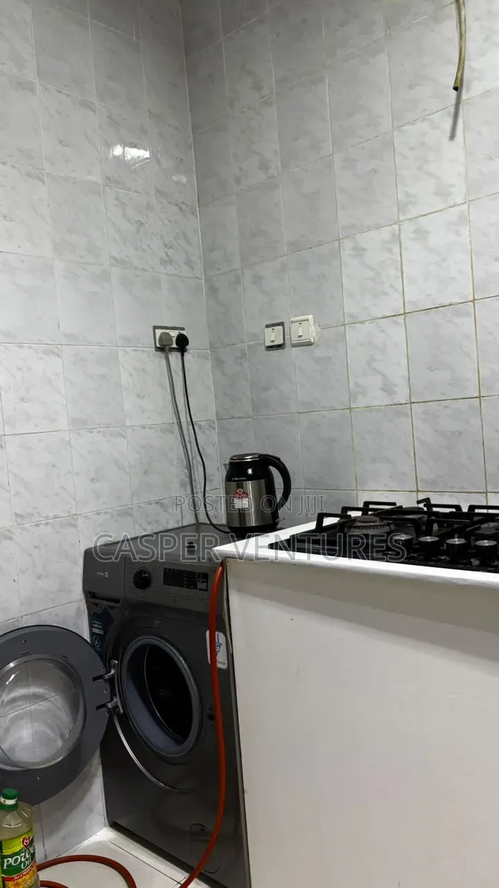 Serviced Magnetic 2Bed With Ps5 in Osapa london